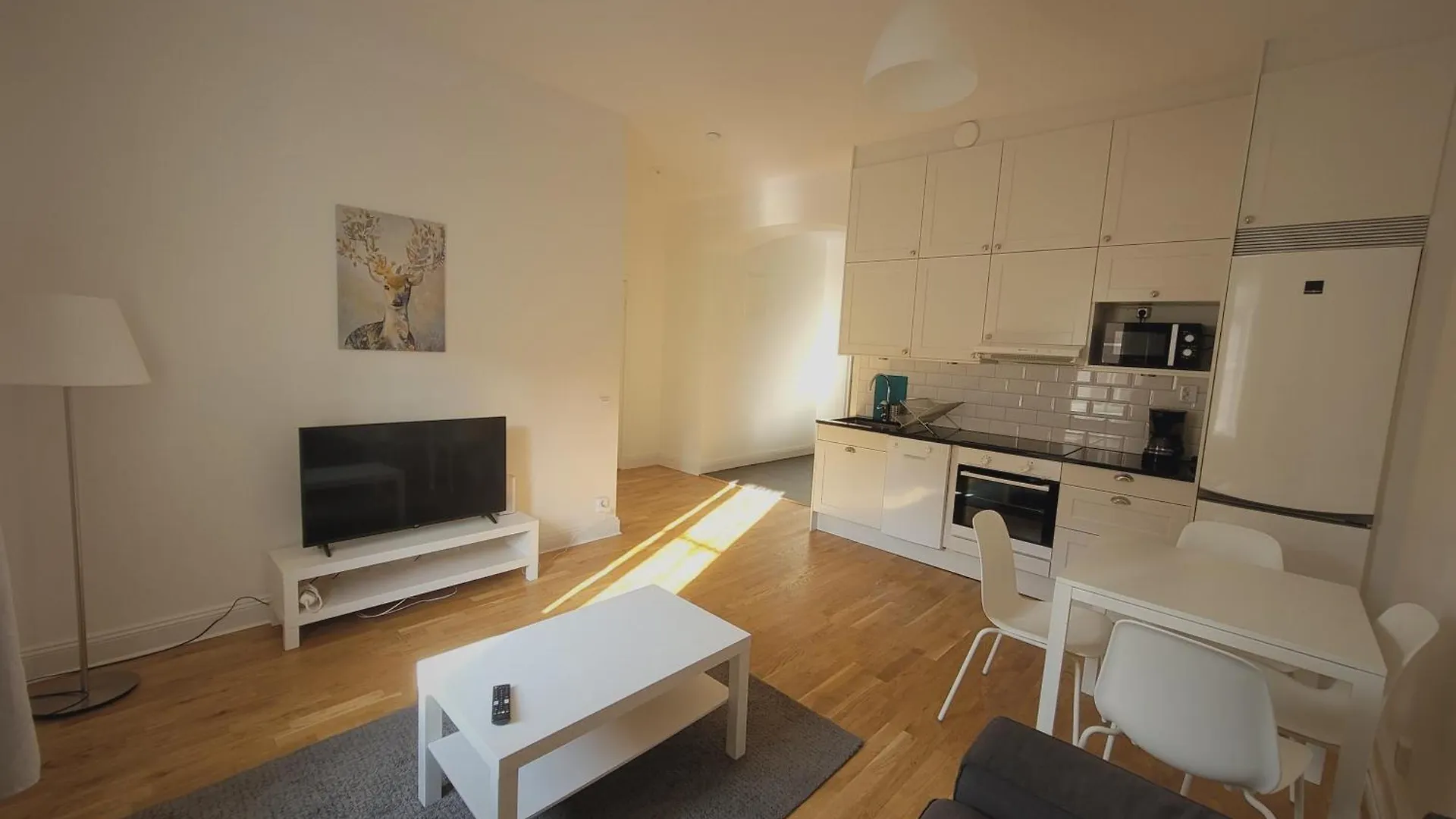 Home Inn Nbg6 Stockholm Svédország